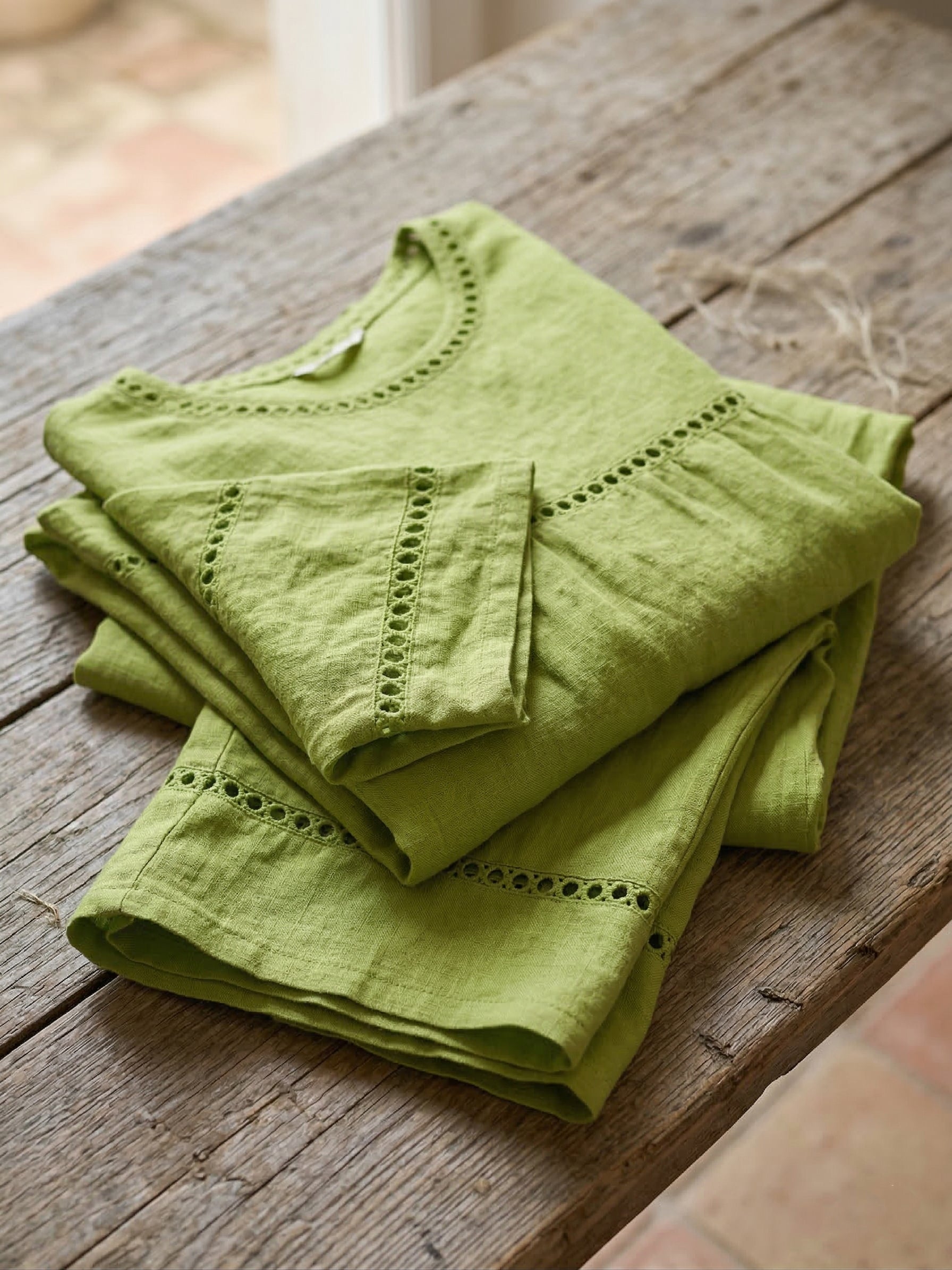 Vintage Casual Women's Linen Set with Loose Fit, Comprising Two Pieces